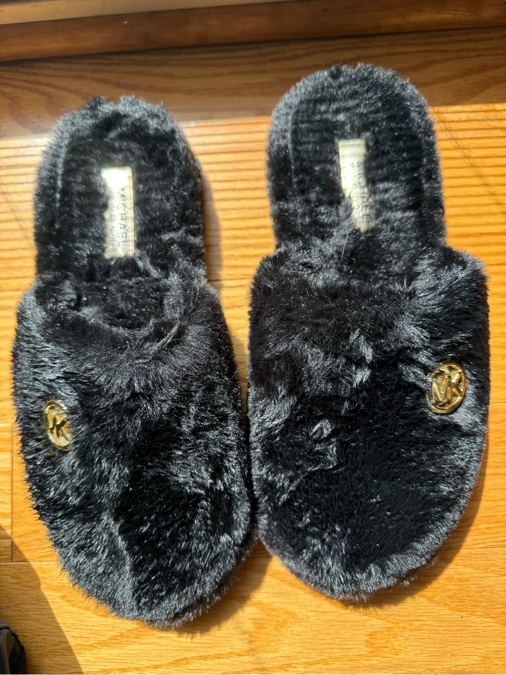 NWOB Michael Kors Black Faux Fur Slide Slippers with Gold MK Logo